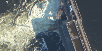 Оккупанты признались, что вс рф причастны к подрыву Каховской ГЭС (видео)