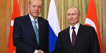 Под знаменем фашизма