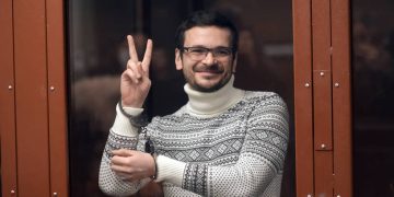 Россия обменяла политзаключенных на шпионов. Среди освобожденных: Кара-Мурза, Гершкович, Яшин, Курмашева, Скочиленко, Чанышева и другие